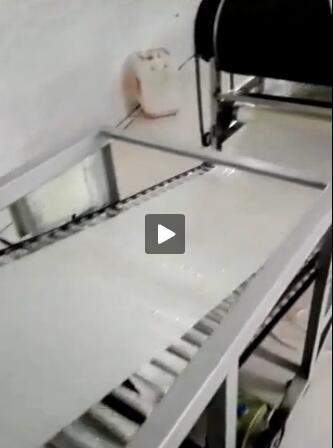 圓形涼皮機做方皮切條視頻